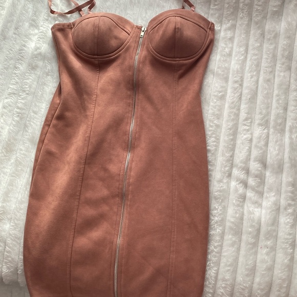 Medium dusty pink zip up dress - Picture 1 of 4